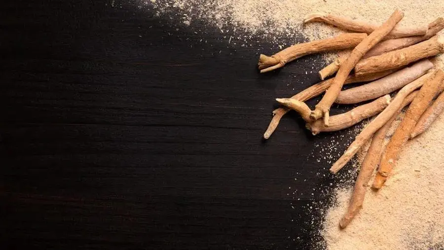 Ashwagandha root and leaves